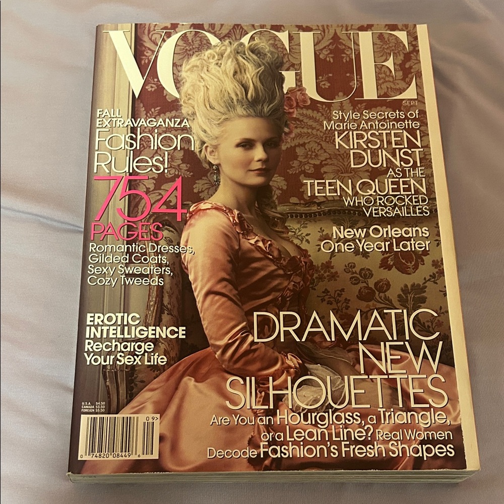 September 2006 Vogue Magazine Kirsten Dunst